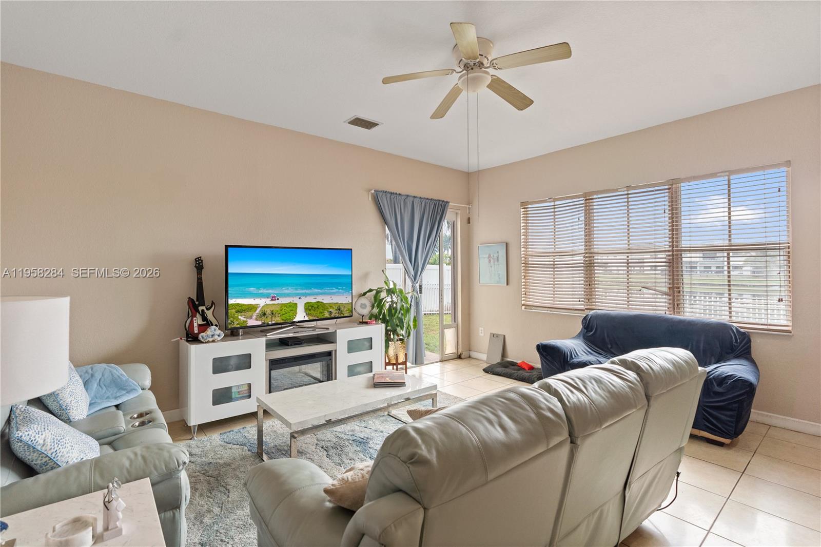 CENTURY GARDENS - Residential