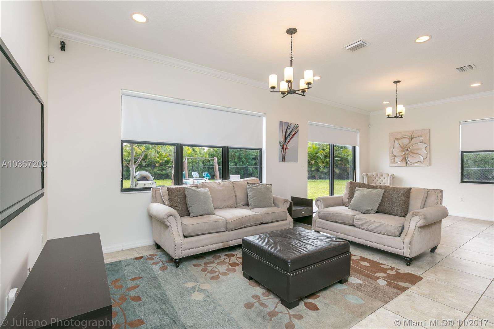 FOXCROFT HOMES - Residential