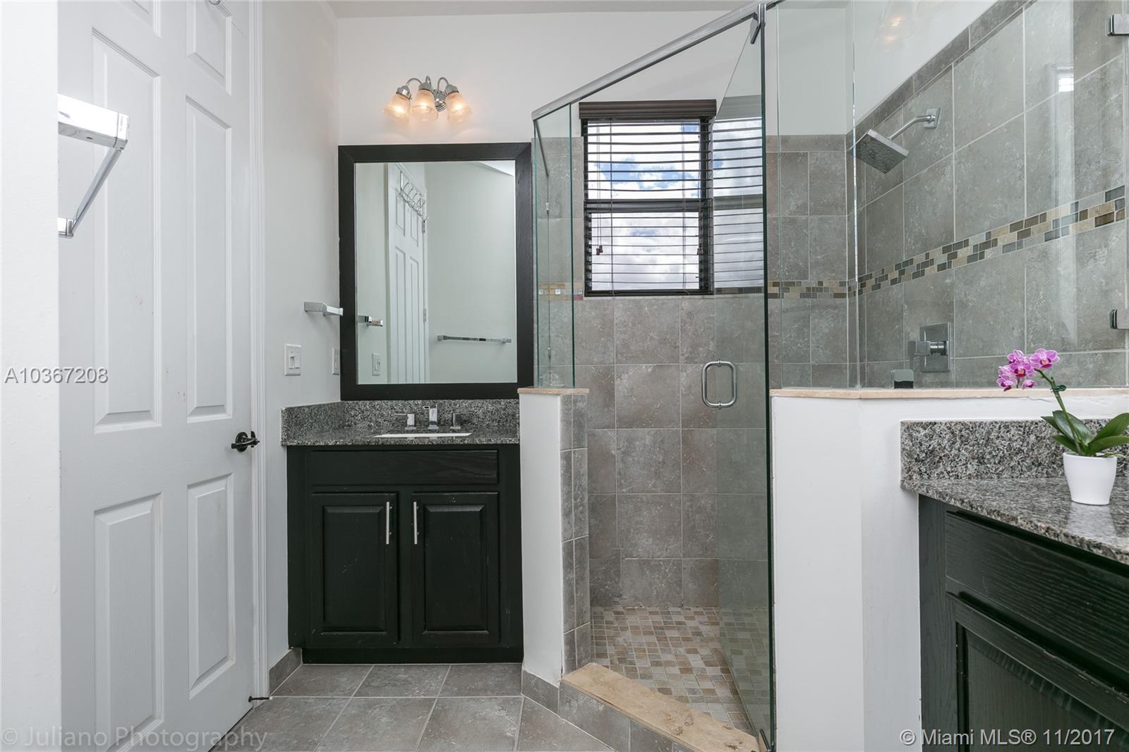 FOXCROFT HOMES - Residential