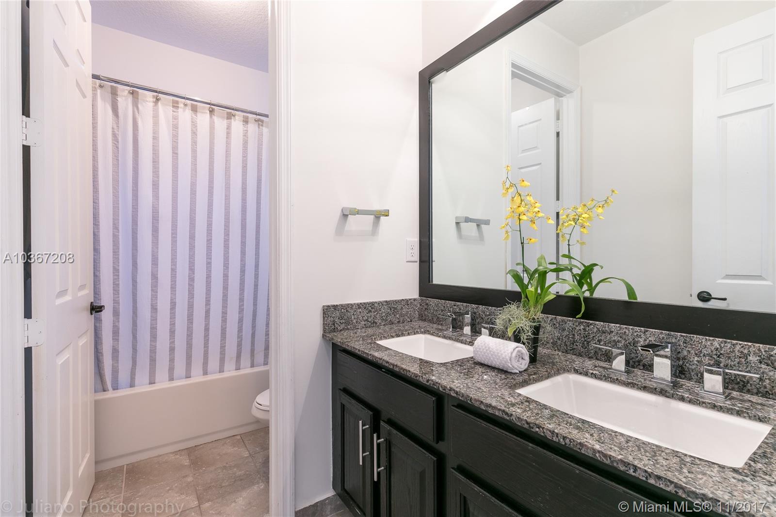 FOXCROFT HOMES - Residential