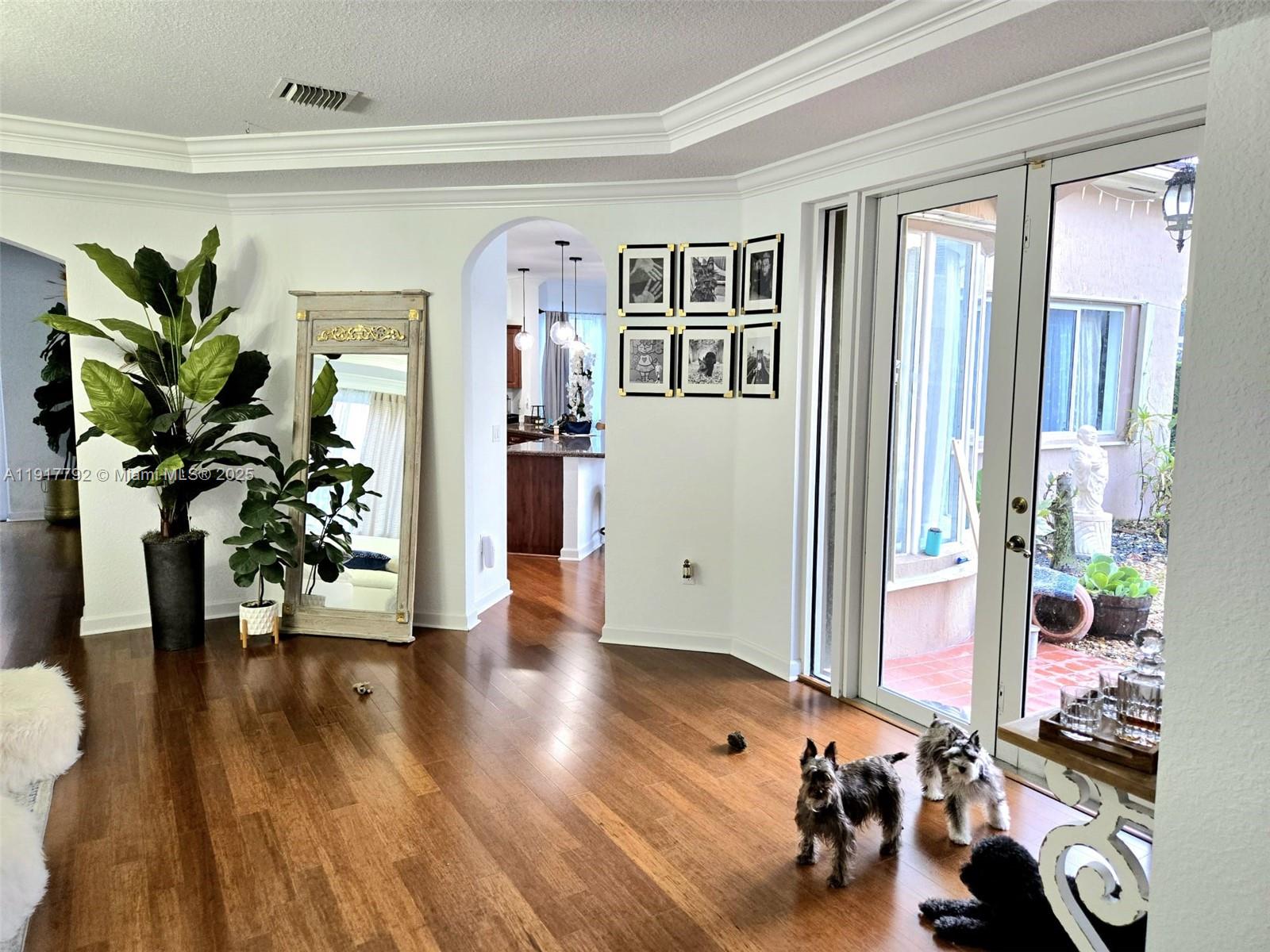 PALM ISLE ESTATES - Residential