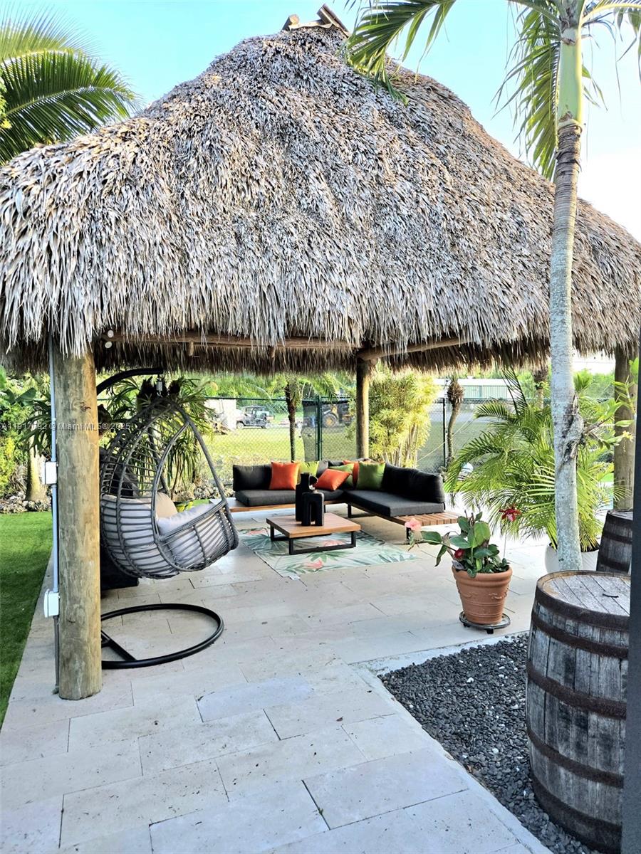 PALM ISLE ESTATES - Residential