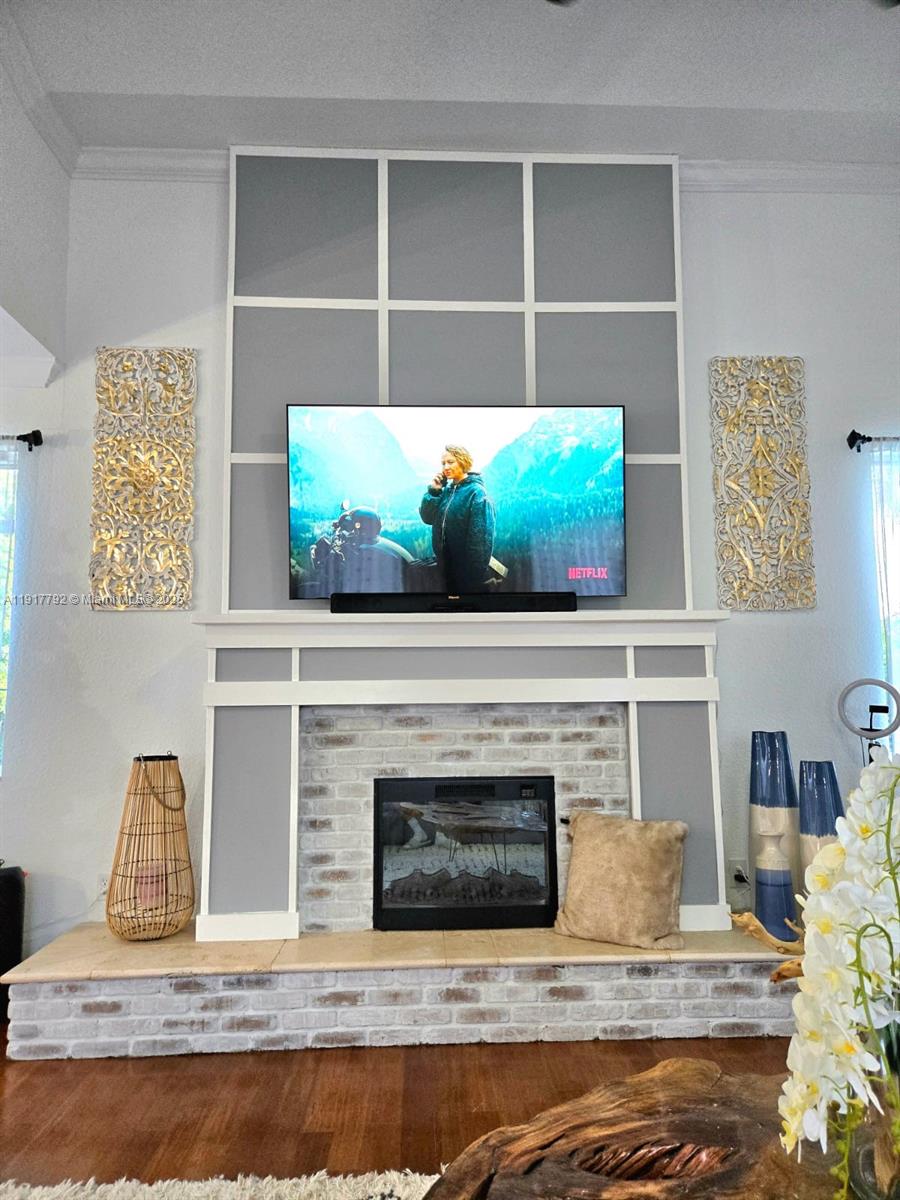 PALM ISLE ESTATES - Residential