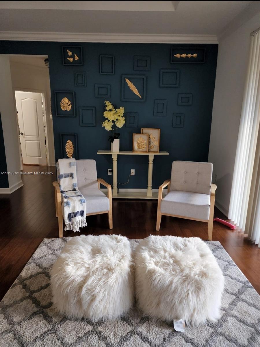 PALM ISLE ESTATES - Residential