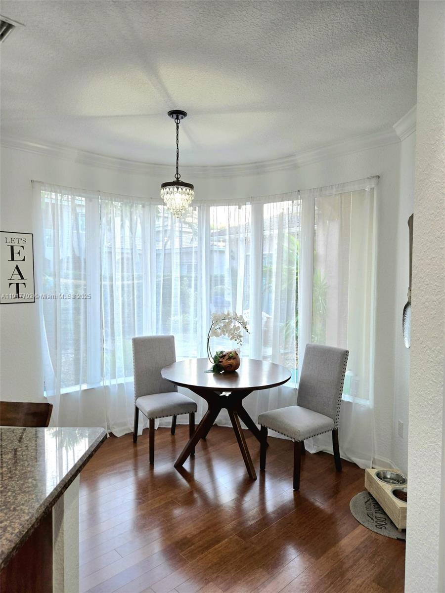 PALM ISLE ESTATES - Residential