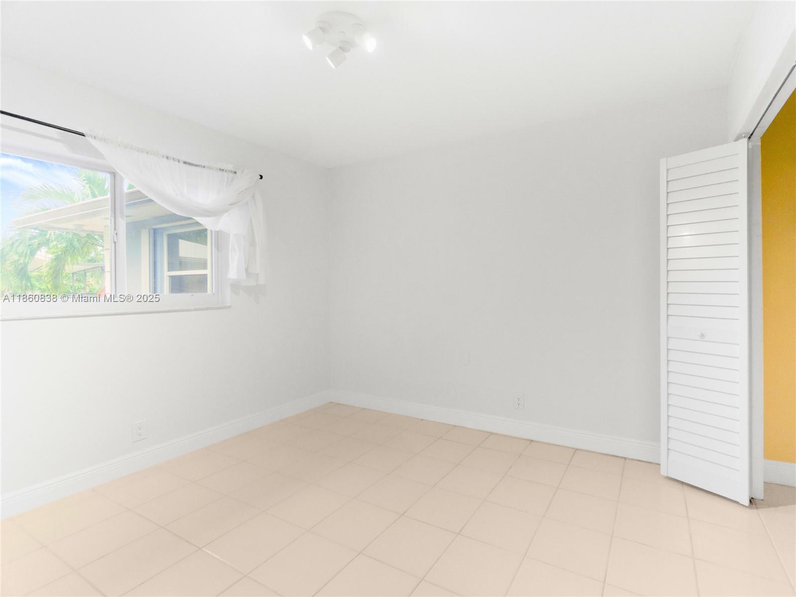 SAGA BAY SEC 1 PT 9 - Residential Lease