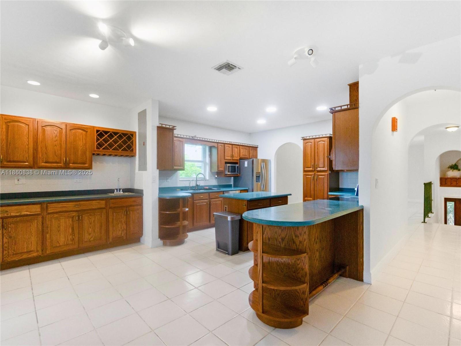 SAGA BAY SEC 1 PT 9 - Residential Lease