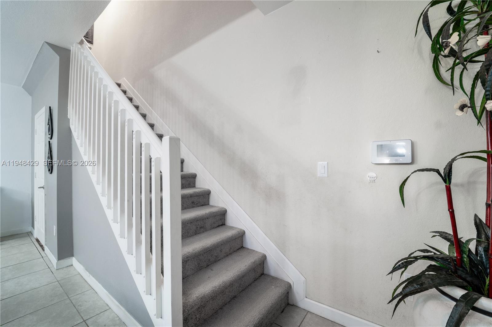 KENDALL COMMONS TOWNHOMES - Residential