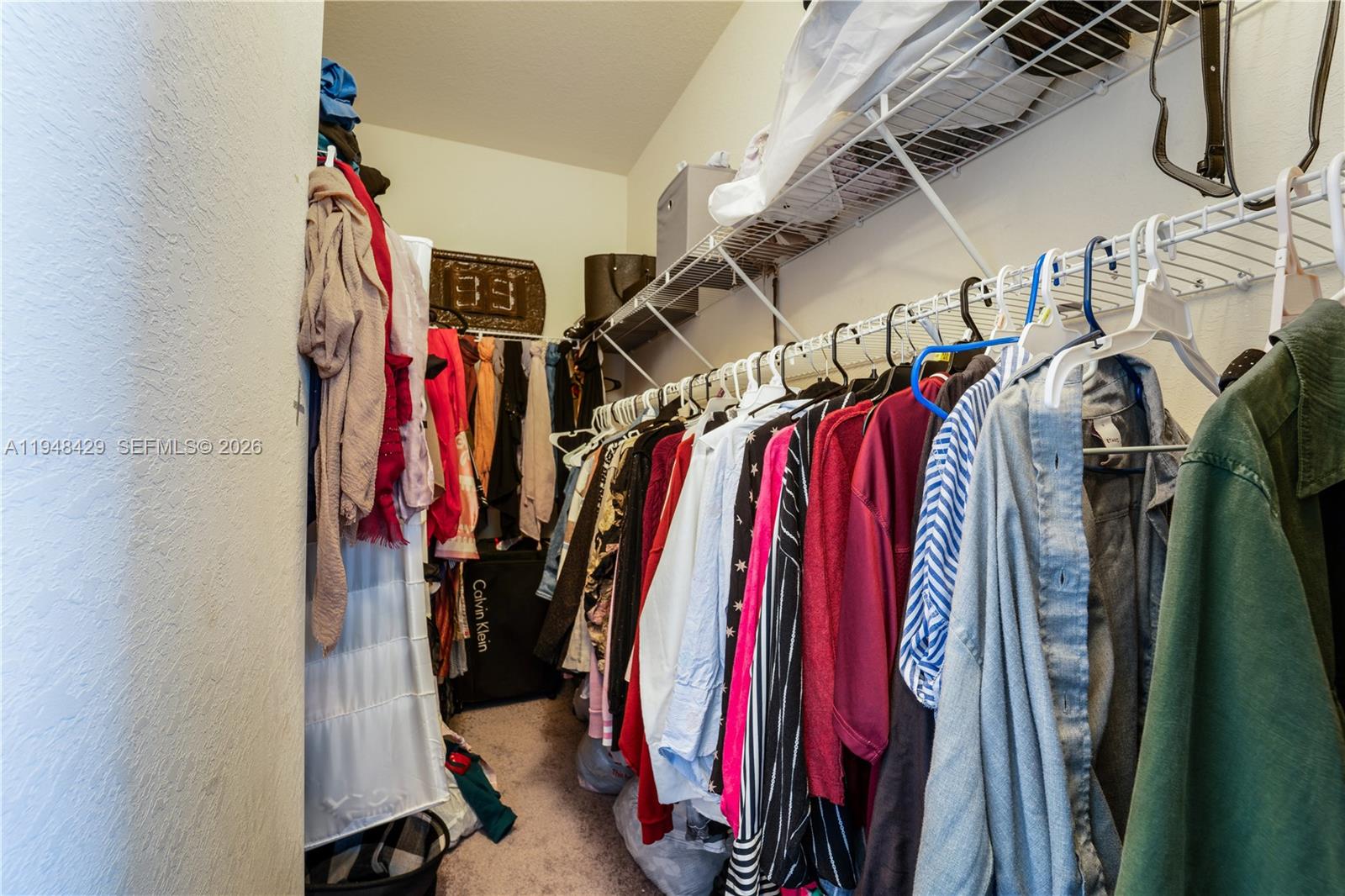 KENDALL COMMONS TOWNHOMES - Residential