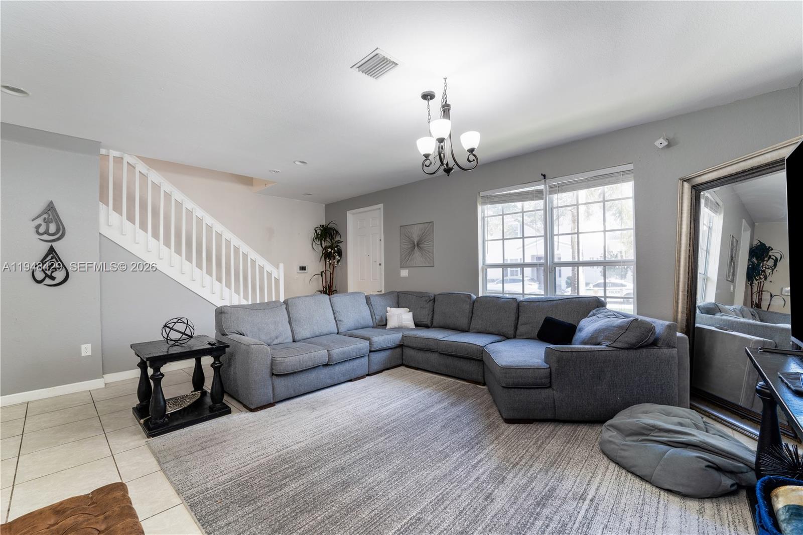 KENDALL COMMONS TOWNHOMES - Residential