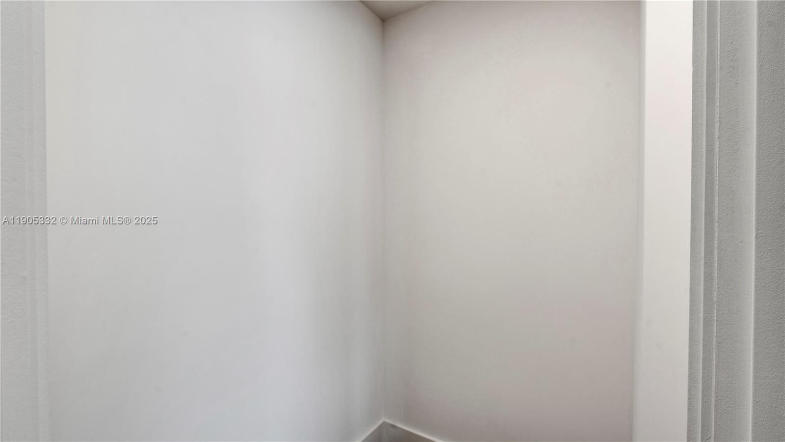 The Hamilton - Residential Lease