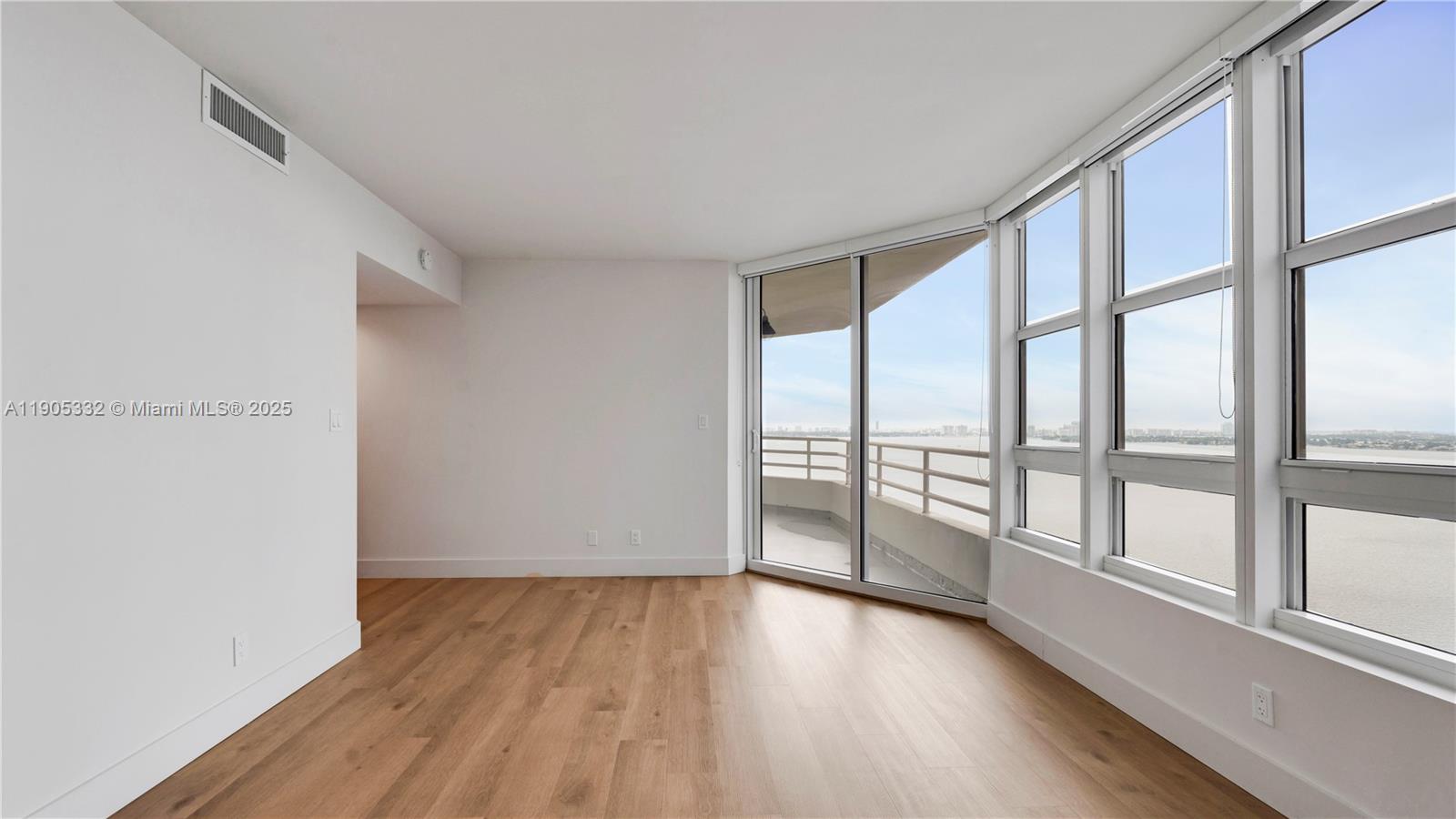 The Hamilton - Residential Lease