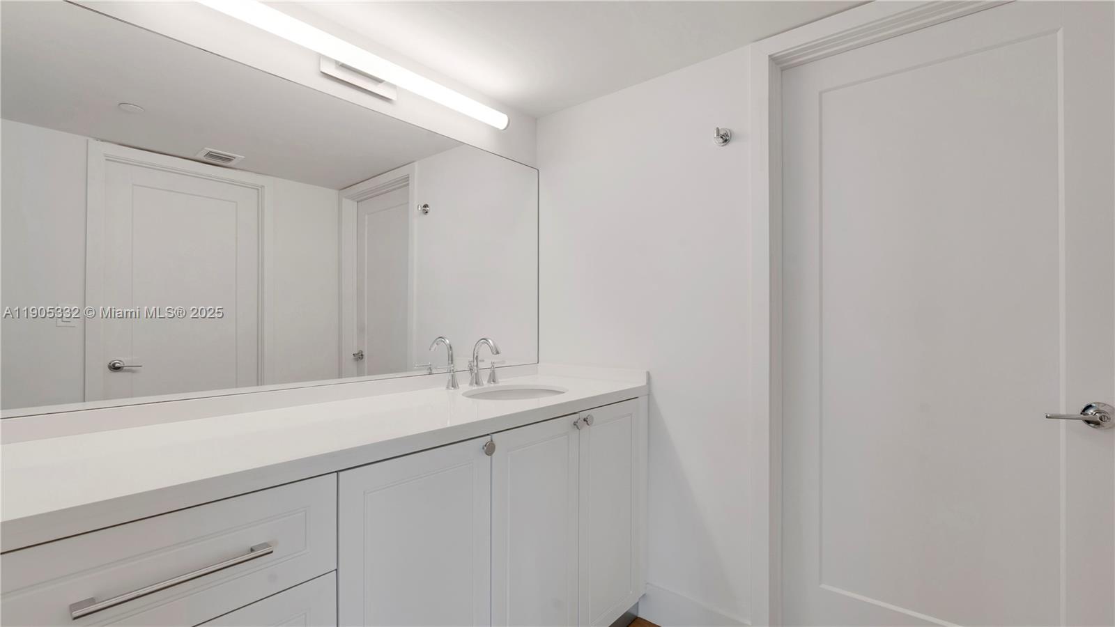 The Hamilton - Residential Lease