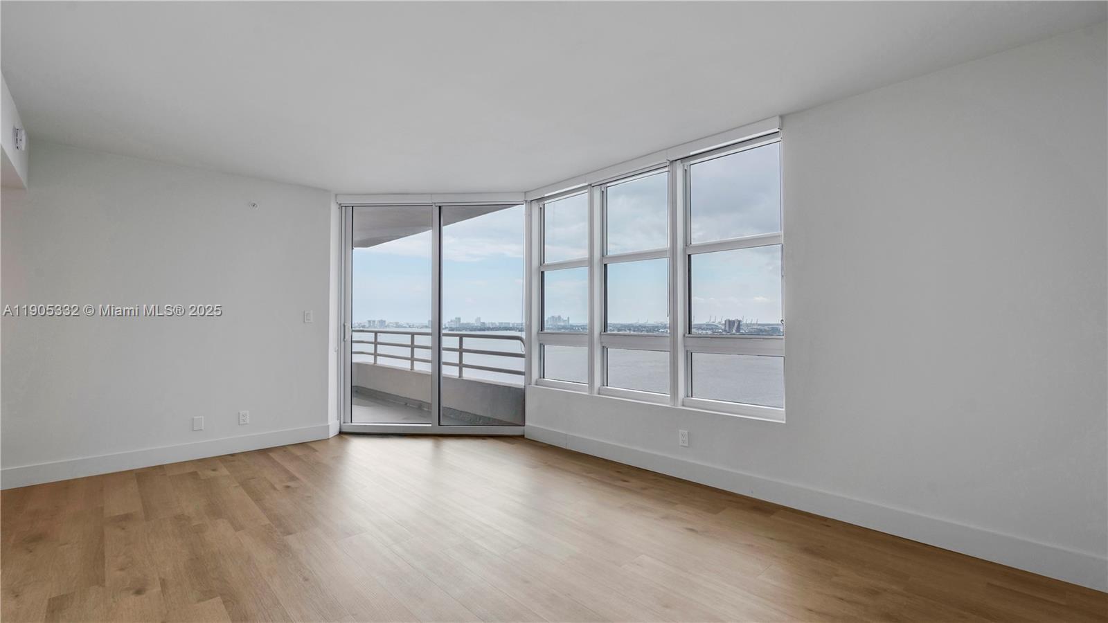 The Hamilton - Residential Lease