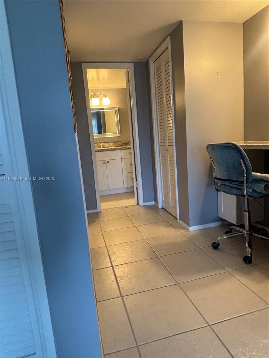 NO 3 PALM-AIRE COUNTRY CL - Residential Lease