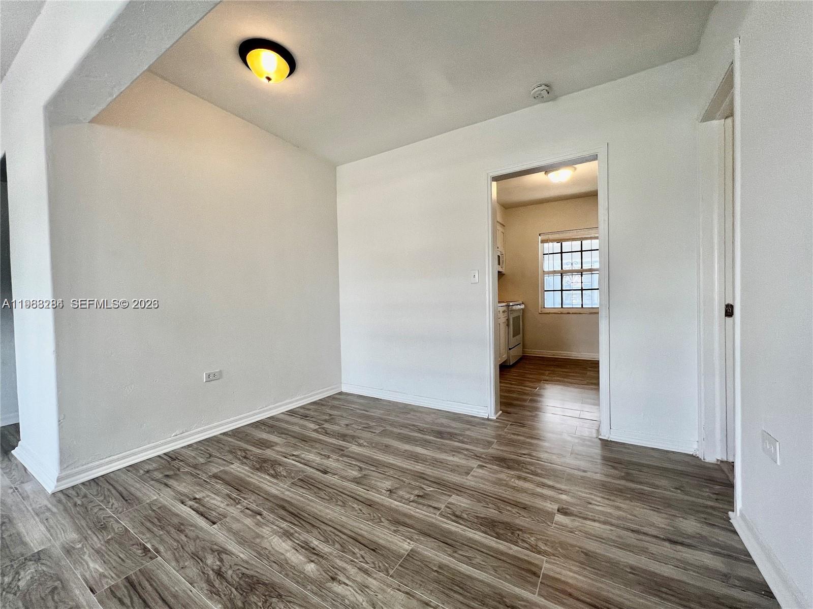 COLONIAL PLAZA CONDO - Residential