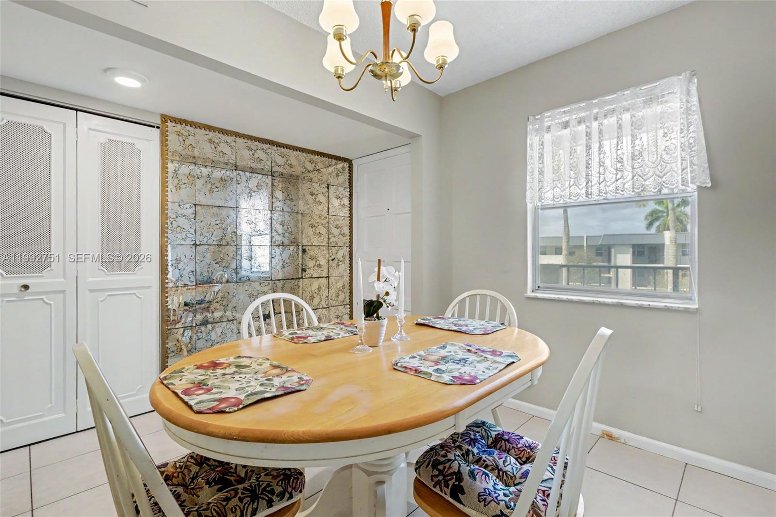 ISLAND CLUB ONE CONDO - Residential