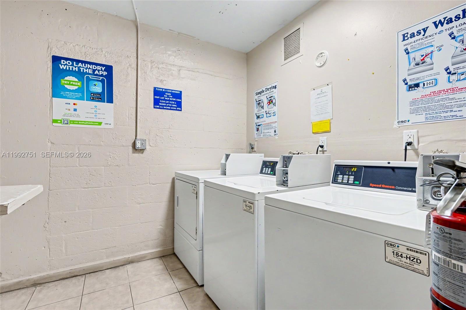 ISLAND CLUB ONE CONDO - Residential