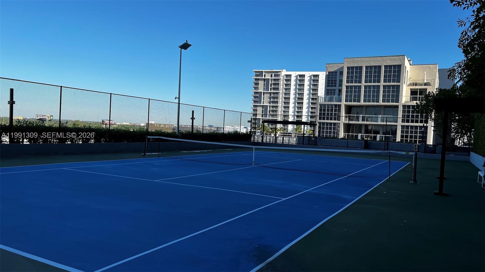 3401 MIDTOWN CONDO - Residential