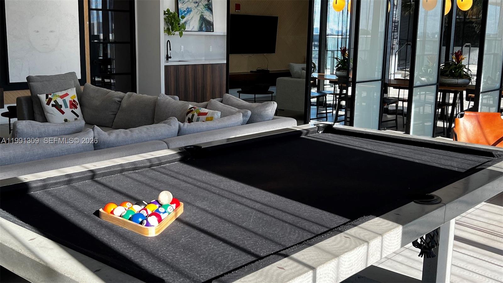 3401 MIDTOWN CONDO - Residential