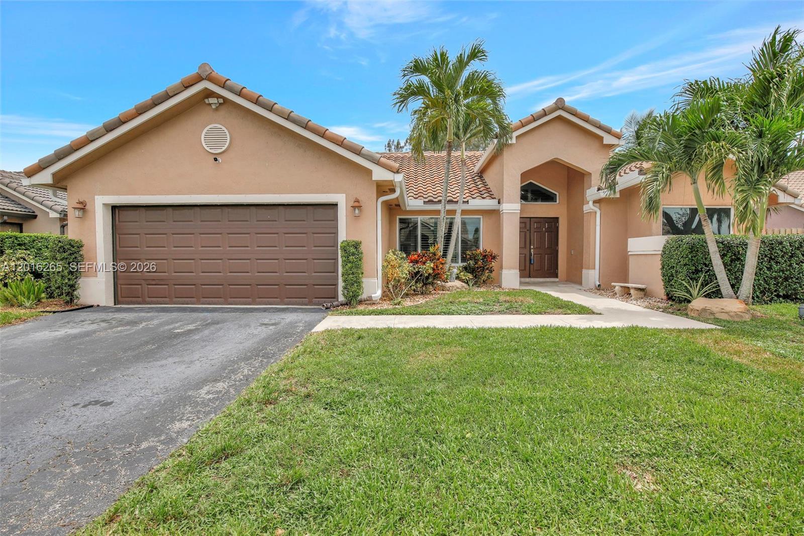 ARBORETUM AT DAVIE - Residential Lease