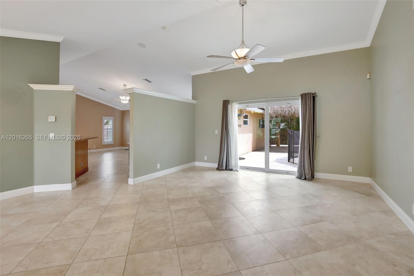 ARBORETUM AT DAVIE - Residential Lease