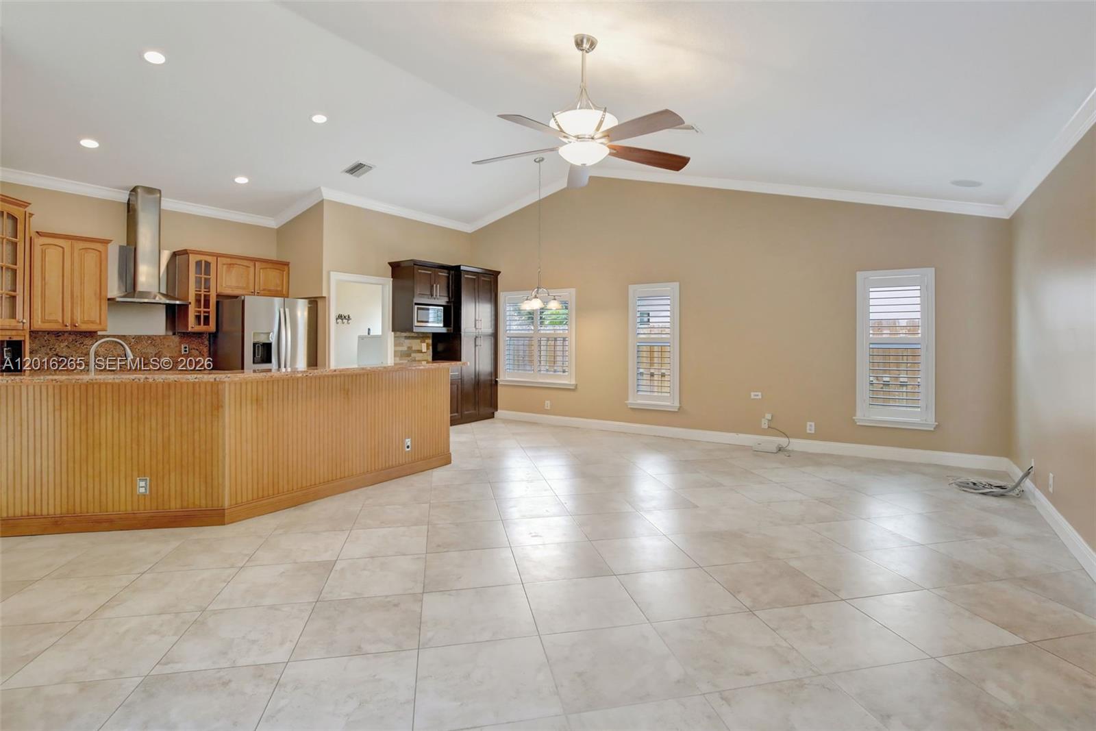 ARBORETUM AT DAVIE - Residential Lease