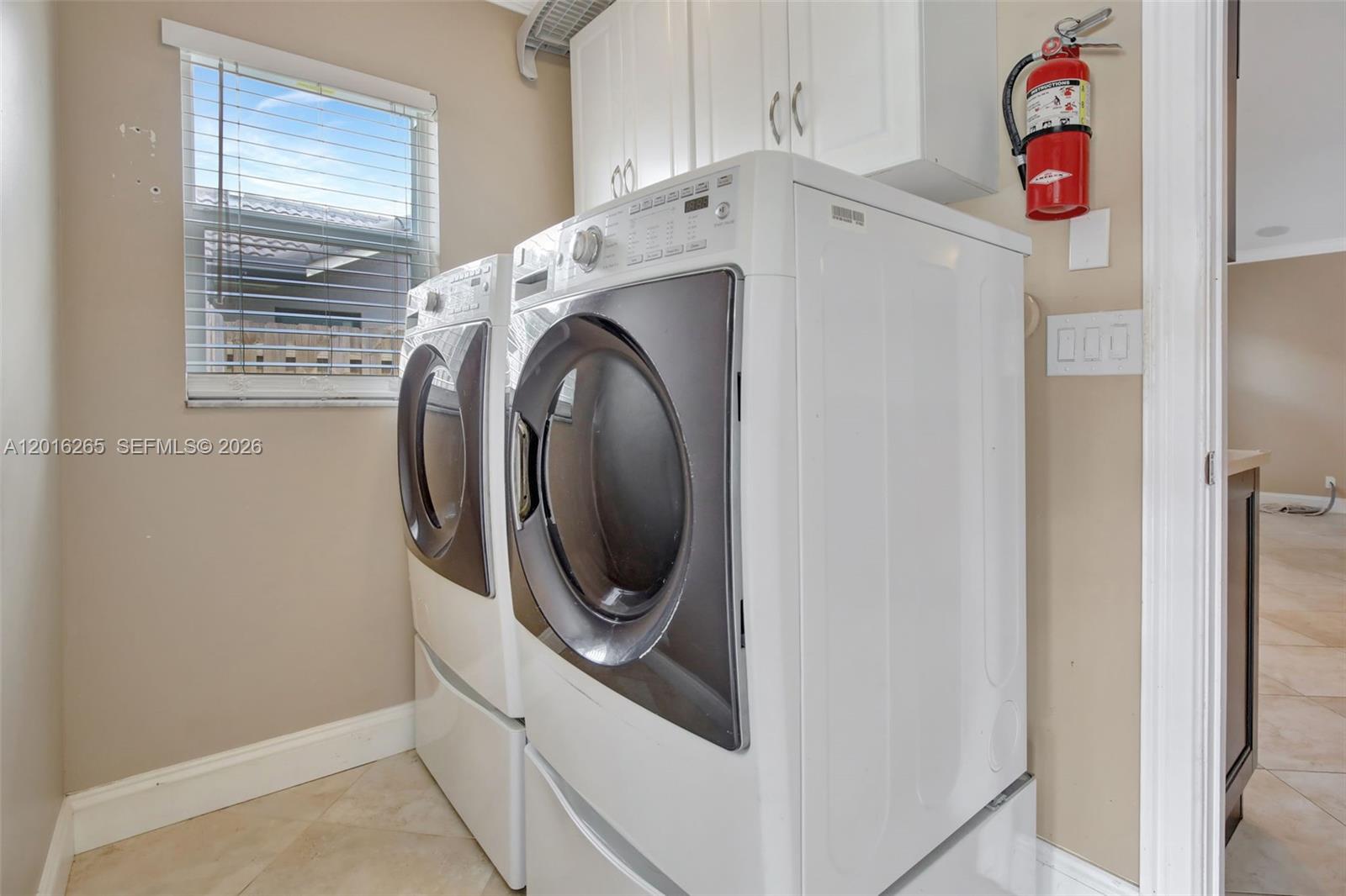 ARBORETUM AT DAVIE - Residential Lease