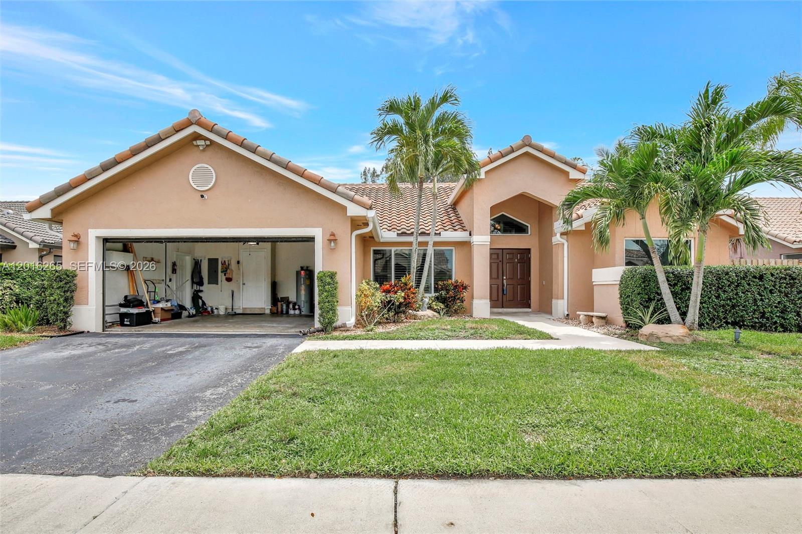 ARBORETUM AT DAVIE - Residential Lease