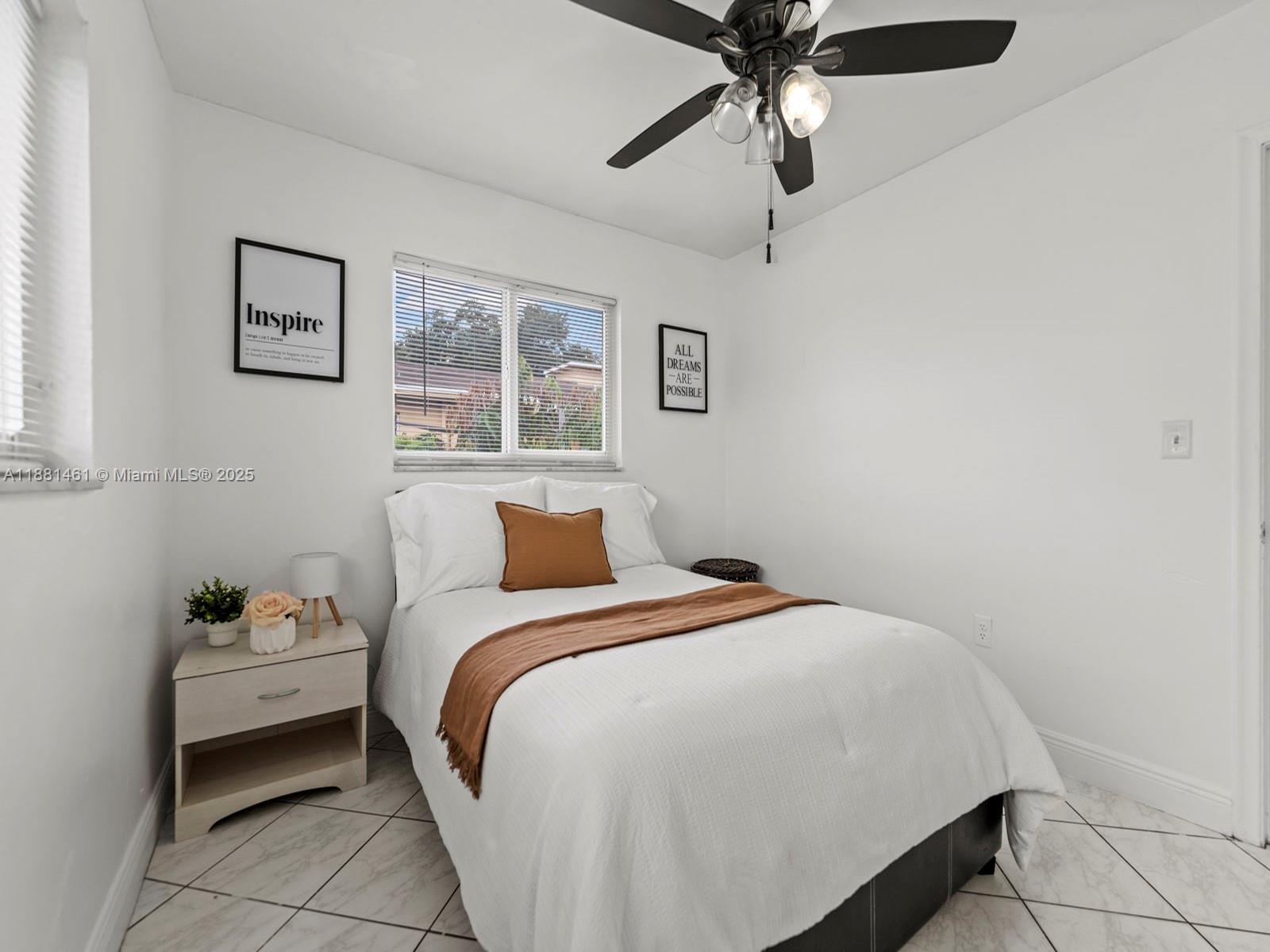 DAVIE HEIGHTS - Residential Lease