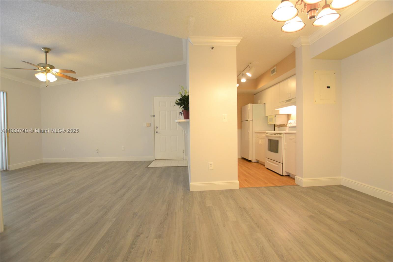 Great Value, literally 30 steps from the intercoastal and clubhouse. One of the best locations in Yacht club aside from not being right on the water. High vaulted ceilings, 5 inch baseboards, crown molding. Newer Flooring, This unit will go fast. Please send proof of income, credit, application and ID with all offers. WATER, INTERNET and BASIC CABLE INCLUDED!