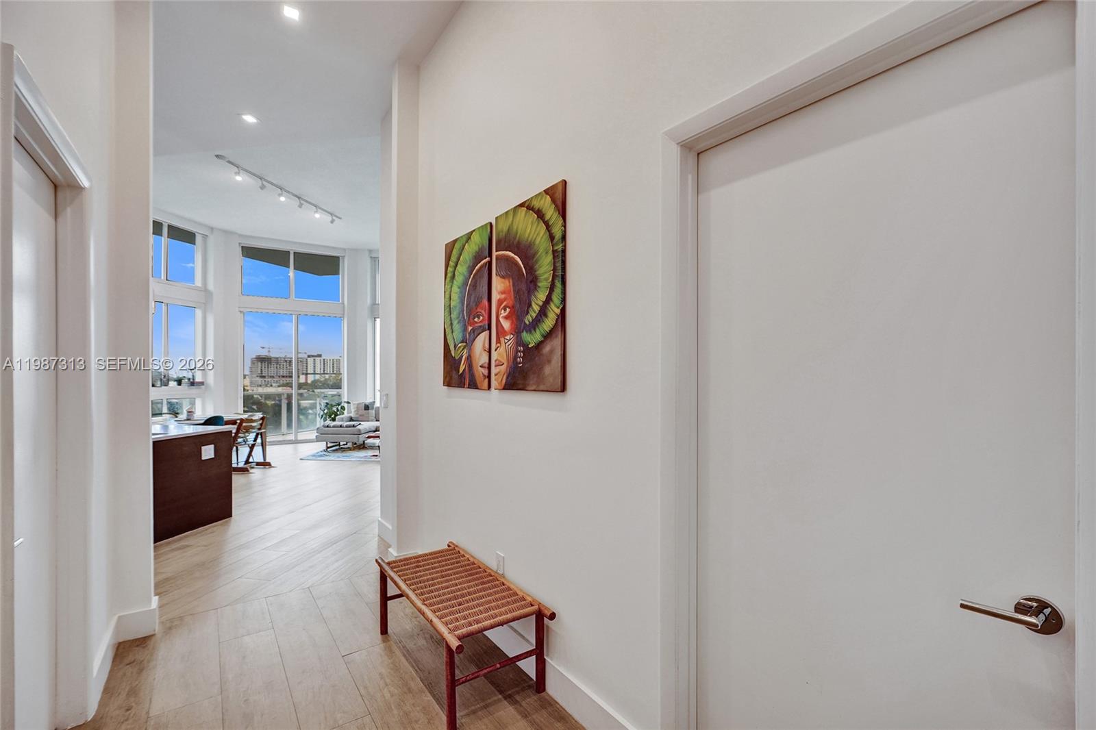 QUANTUM ON THE BAY CONDO - Residential