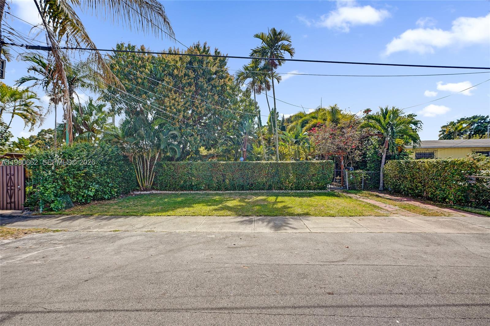 GRAPELAND - Residential