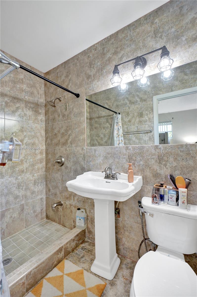 GRAPELAND - Residential