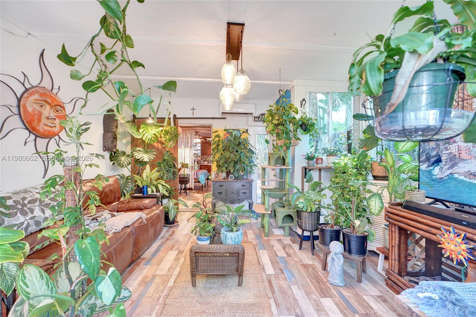 GRAPELAND - Residential