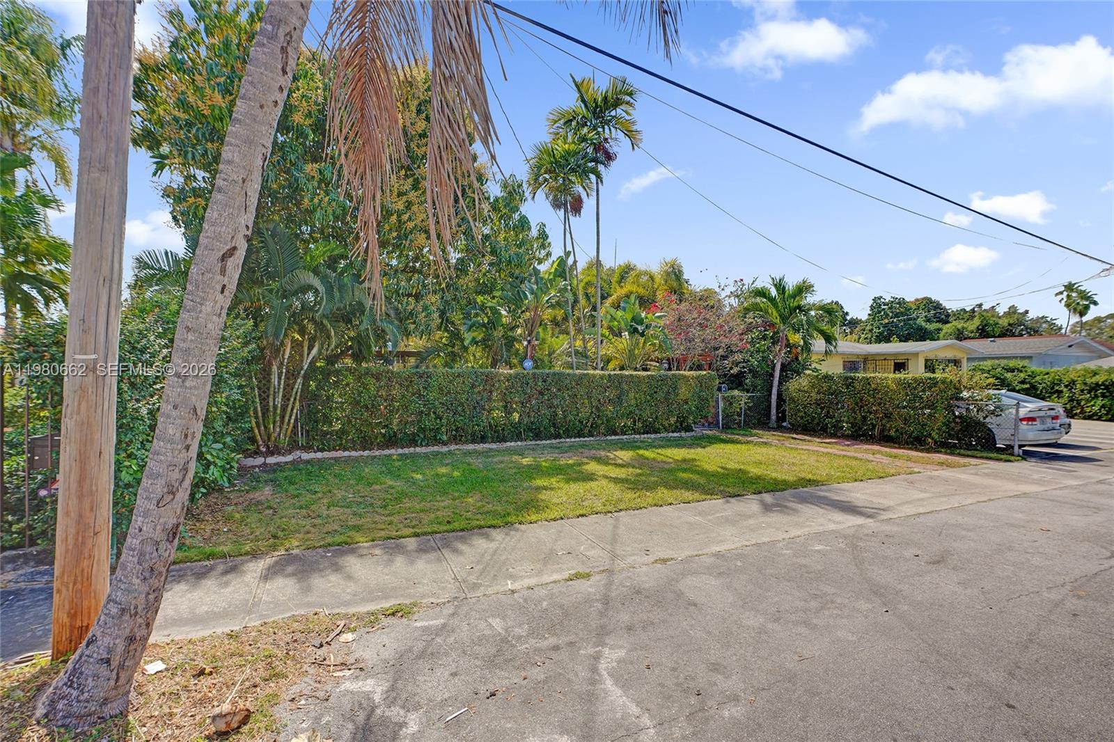 GRAPELAND - Residential