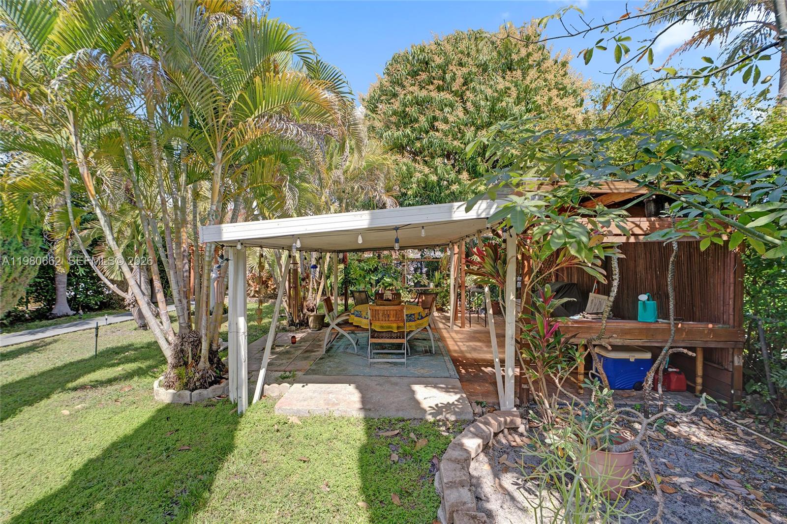 GRAPELAND - Residential