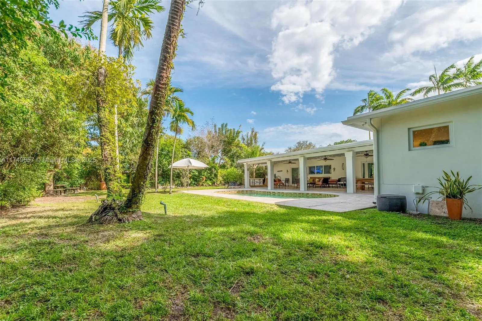 Pinecrest, Florida 33156, United States, 4 Bedrooms Bedrooms, ,3 BathroomsBathrooms,Residential,Active,700