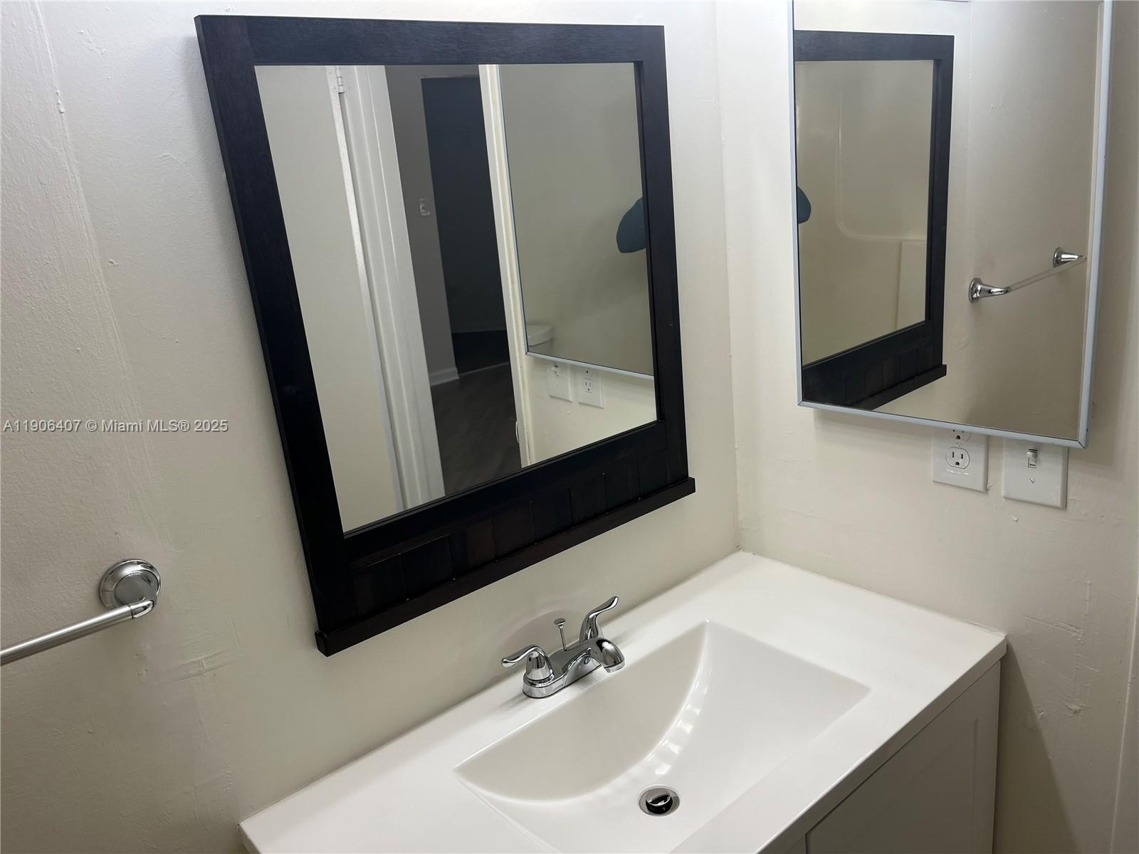 BLEAU FONTAINE CONDO #ONE - Residential Lease