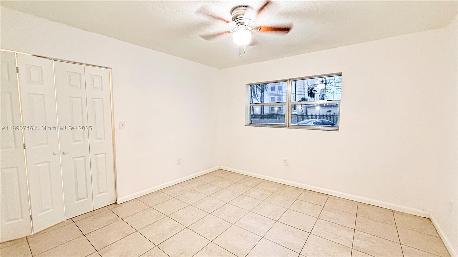 CONDADO REAL CONDO - Residential