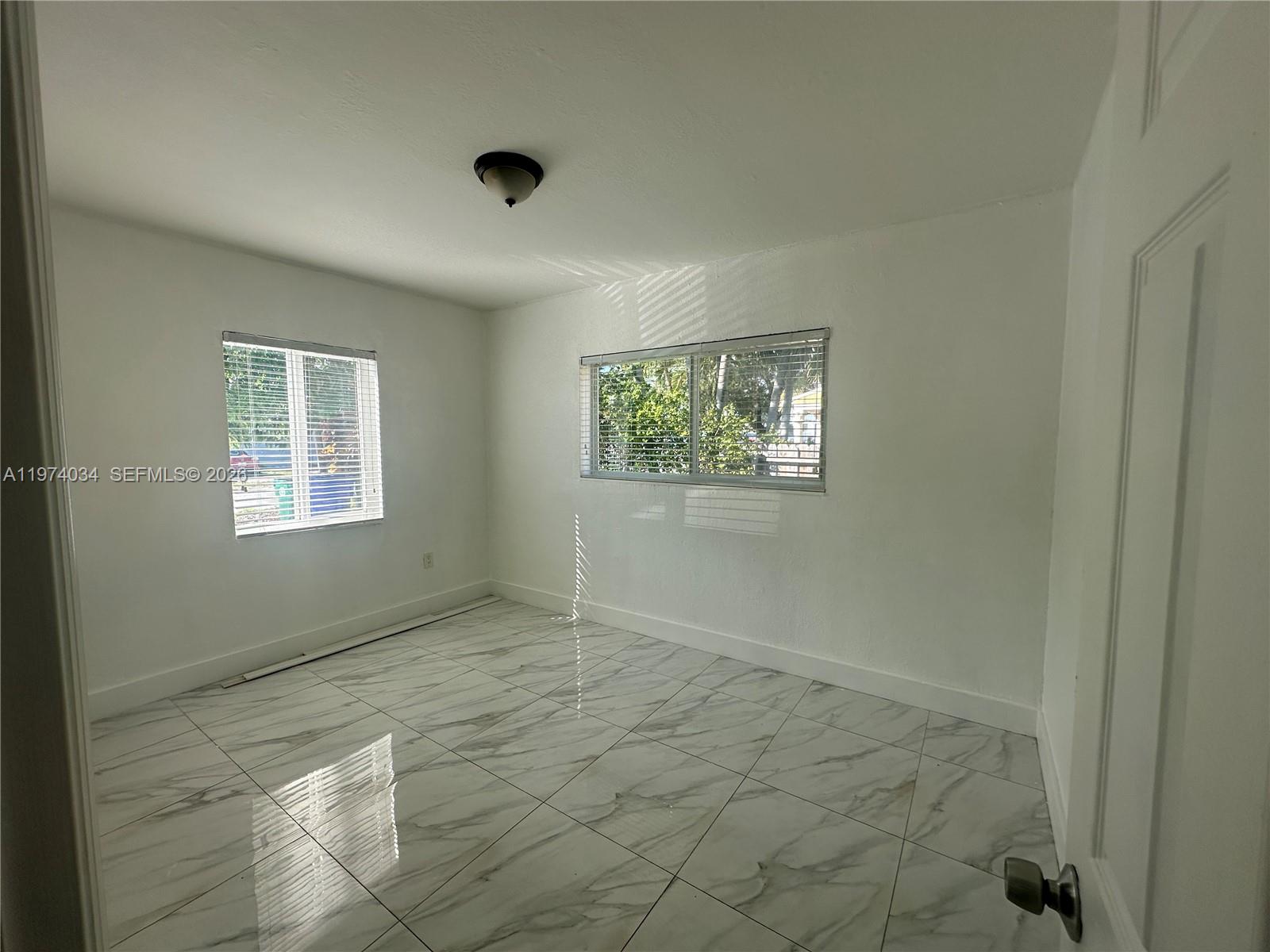 7TH AVENUE HIGHLANDS - Residential Income