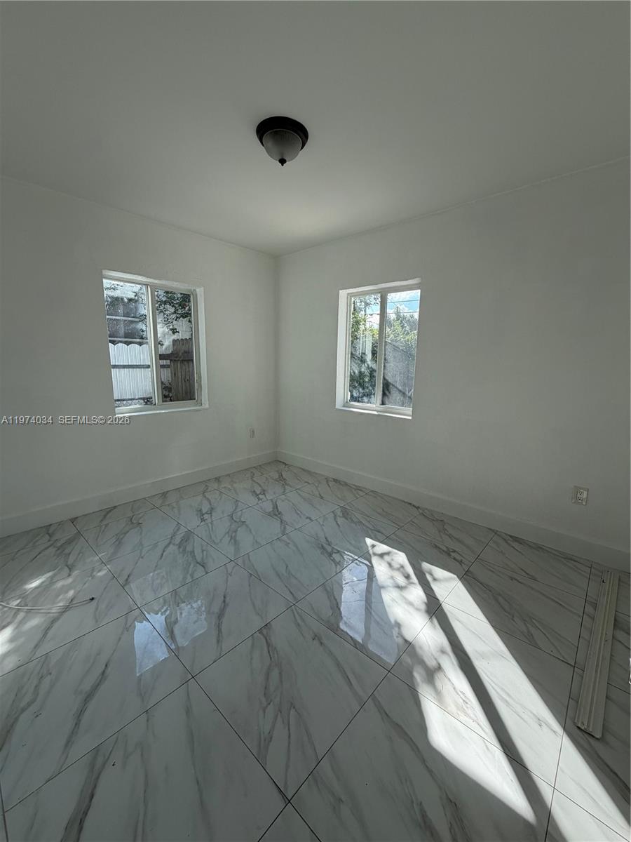 7TH AVENUE HIGHLANDS - Residential Income