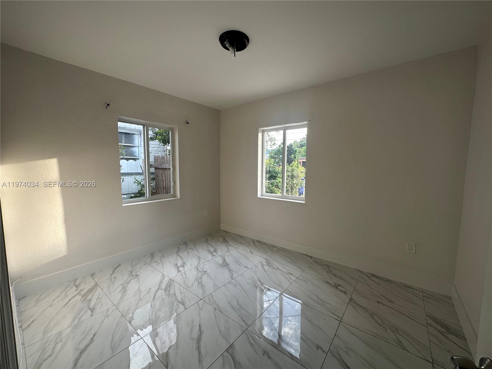 7TH AVENUE HIGHLANDS - Residential Income