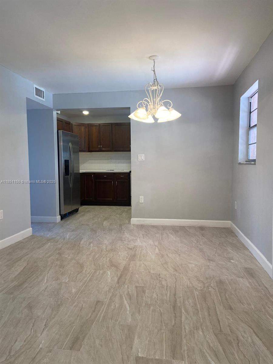 LOCATION LOCATION!!! 2BED/2BATH condo FOR RENT! Condo completely remodeled, located minutes from MIA Airport, hospitals, shops, downtown, Miami Beach, Wynwood, Miami District, turnpike and more!