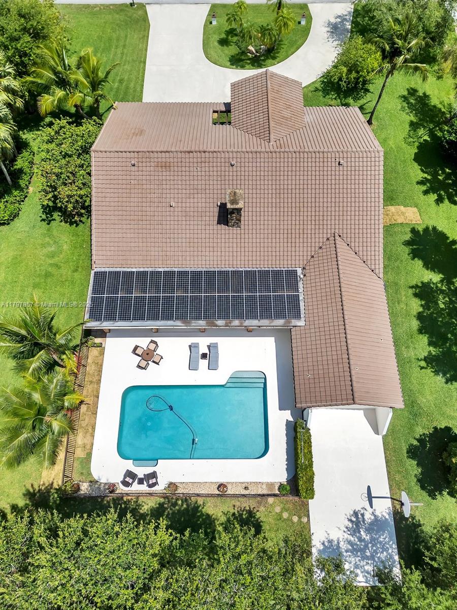 LAUREL OAKS EAST - Residential