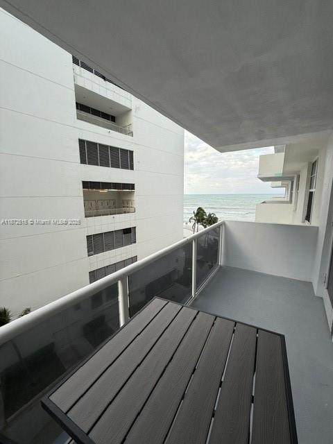 SEA AIR TOWERS CONDO - Residential Lease