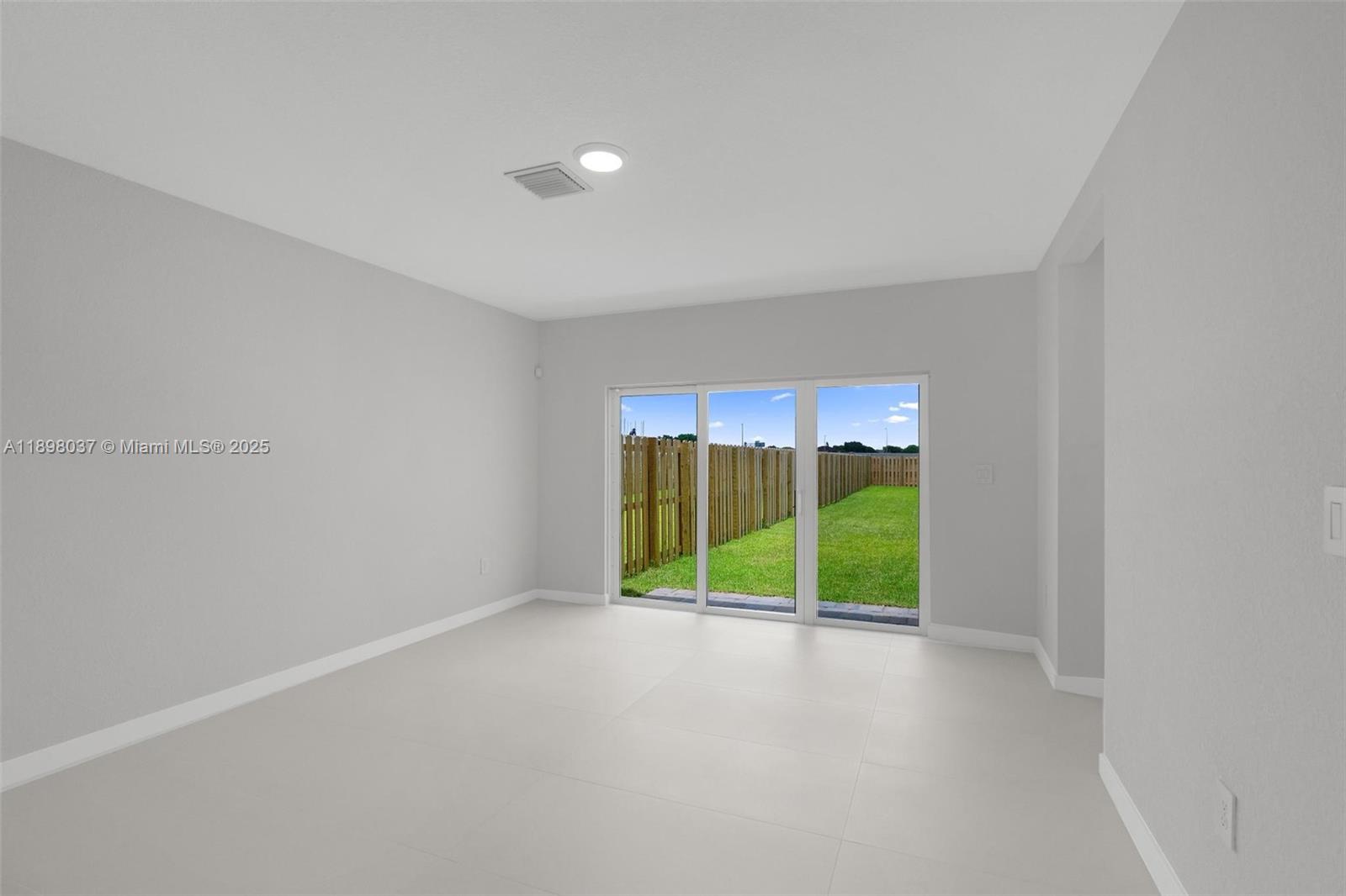 SUNRISE ESTATES - Residential
