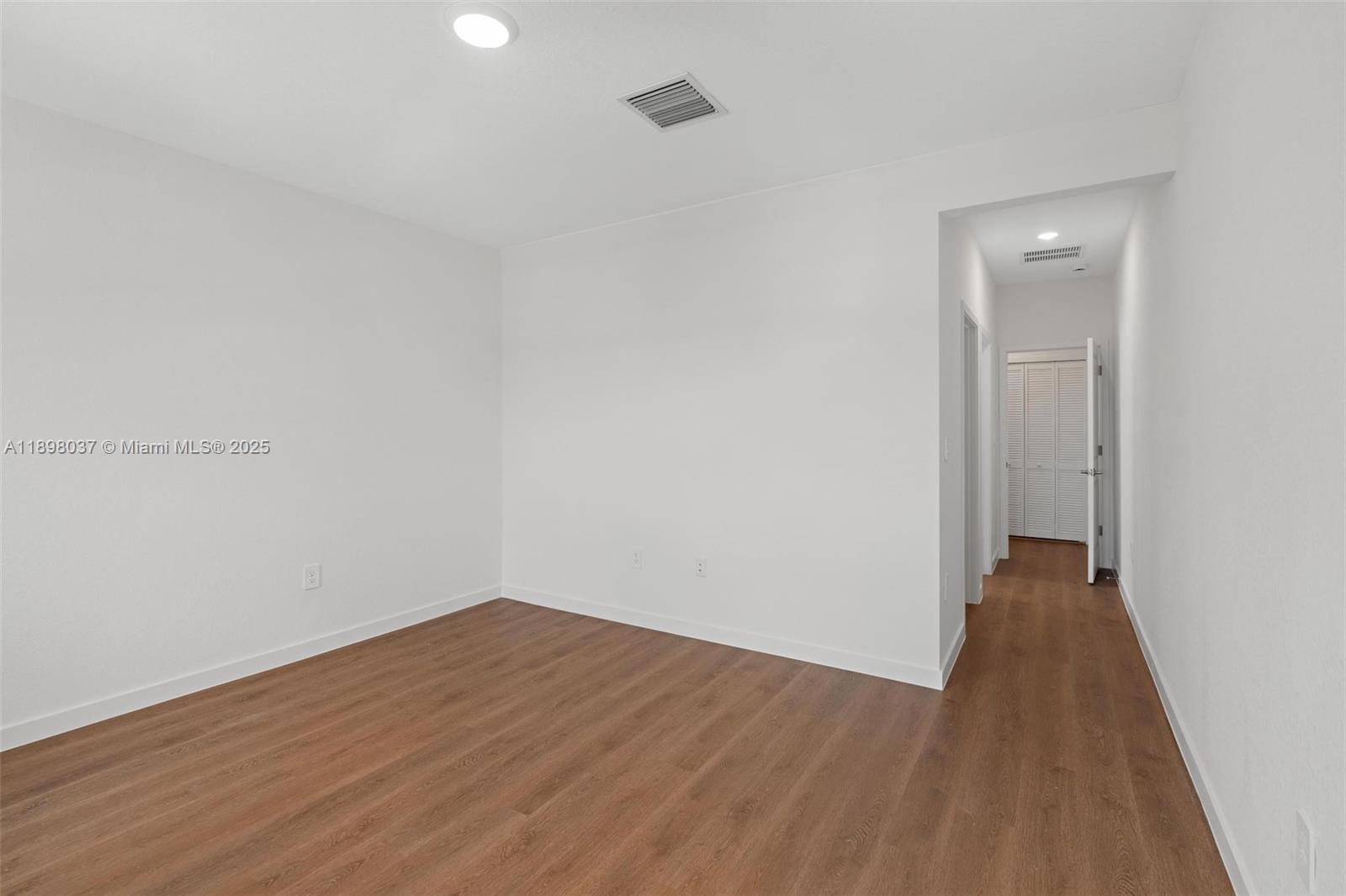 SUNRISE ESTATES - Residential