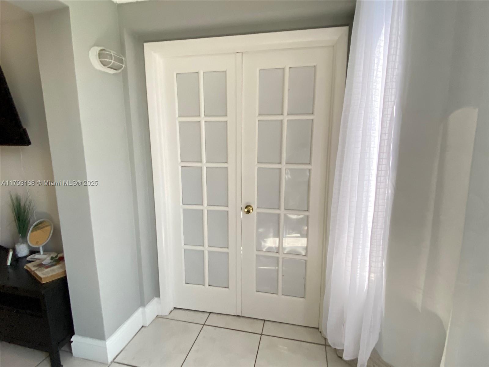 VERABELLA FALLS CONDO - Residential