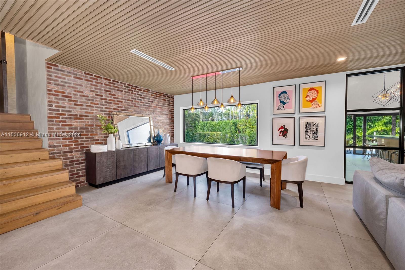 MIAMI SHORES SEC 2 - Residential